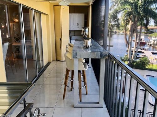 1666 Osprey Ave, Naples, FL