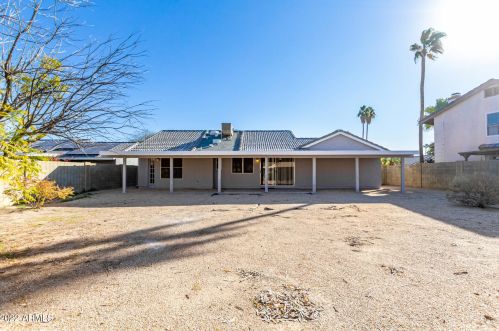 18192 58th Dr, Glendale, AZ