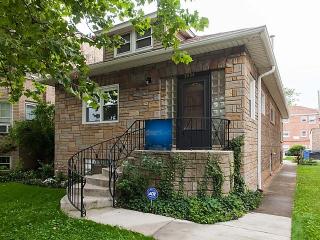 5454 Christiana Ave, Chicago, IL