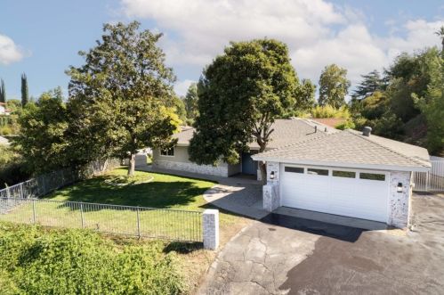 30825 Palo Alto Dr, Redlands, CA