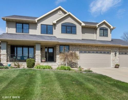 315 Turnberry Dr, Lakewood, IA