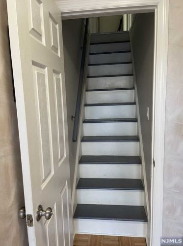 181 9th St, Fairview, NJ