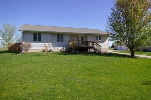 411 Council Dr, Conger, IA