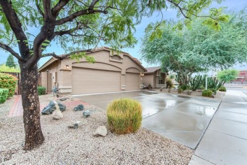 2397 Granite St, Gilbert, AZ