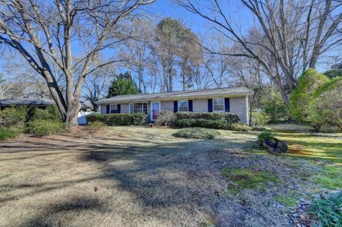 1678 Edinburgh Dr, Tucker, GA