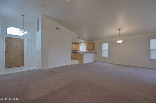 6644 Quailwood Way, Tucson, AZ