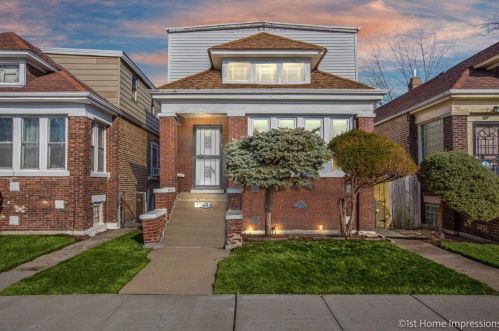 7543 Prairie Ave, Chicago, IL