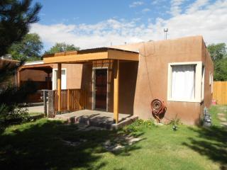 4449 3rd St, Albuquerque NM 87107 exterior