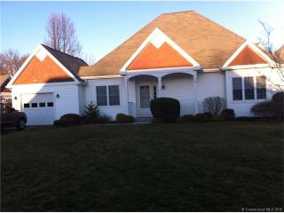 170 Thistle Pond Dr, Bloomfield, CT 06002