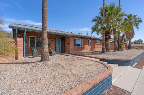 174 Forgeus Ave, Tucson, AZ