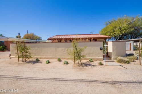 135 Tucson Blvd, Tucson, AZ