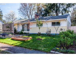 11354 Flanders St, Portland, OR