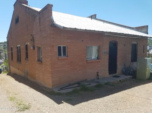 63 West St, Nogales, AZ