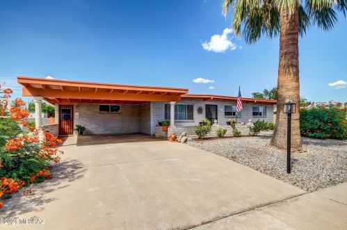 8961 3rd St, Tucson, AZ