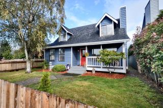 8348 27th Ave, Seattle, WA