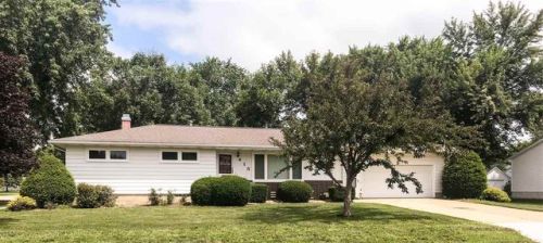 415 Purdy St, Shady Grove, IA