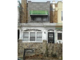 884 Corinthian Ave, Philadelphia PA 19130 exterior