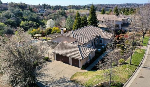 2562 Aberdeen Ln, Folsom, CA