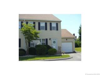 7 Strathmore Ln, Suffield, CT 06078
