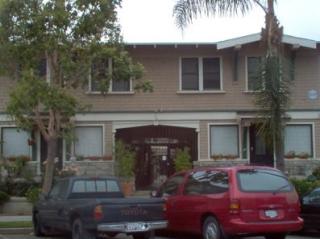 437 Chestnut Ave, Long Beach CA 90802 exterior