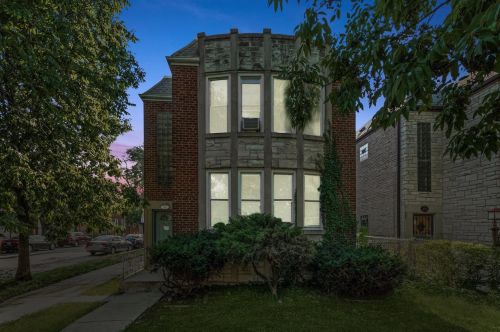 2859 Lotus Ave, Chicago, IL