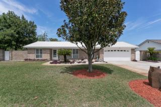 14407 Seafarer Dr, Jacksonville, FL