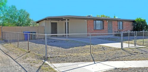 118 Lee St, Tucson, AZ 85705