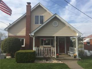 404 Mary St, Jeannette, PA 15644