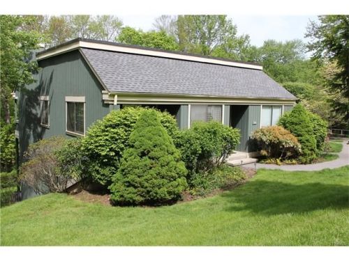 33 Heritage Hls, Somers Town, NY 10589