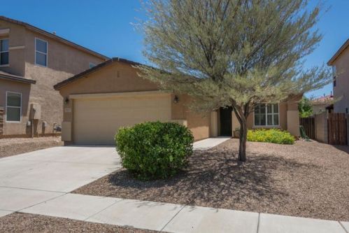 5675 King Snake Dr, Tucson, AZ