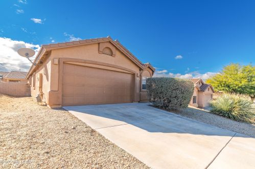 60387 Loose Reins Pl, Tucson, AZ