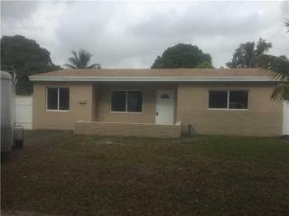 6521 Miramar Pkwy, Hollywood FL 33023 exterior