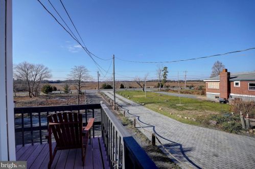 605 Bay Ave, Slaughter Beach, DE