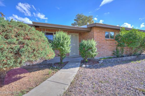 6866 Kenyon Dr, Tucson, AZ