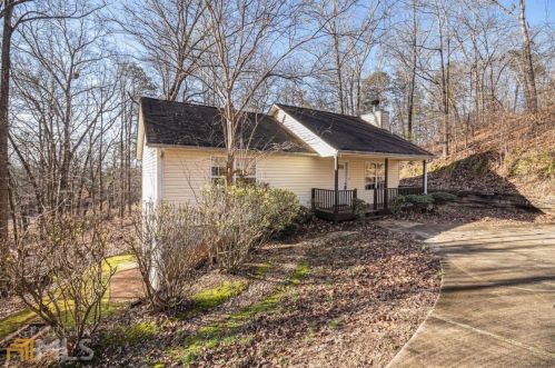 5530 Apache Trl, Gainesville, GA