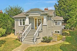 6042 44th Ave, Seattle, WA