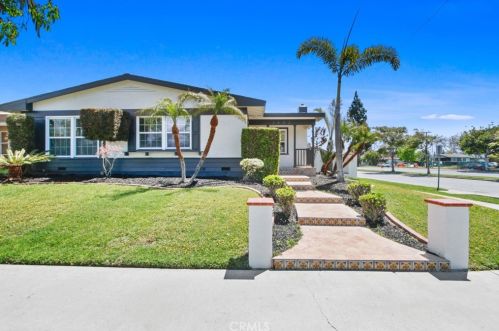 2602 Ladoga Ave, Long Beach, CA