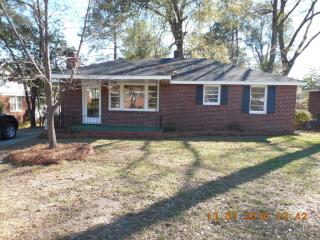 1009 Summerland Dr, Cayce-West Columbia, SC 29033