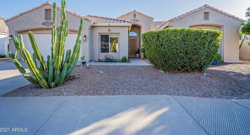 1793 Lark Dr, Chandler, AZ