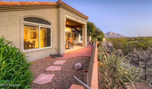 13957 Desert Butte Dr, Tucson, AZ