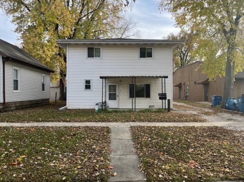 722 North St, Swygert, IL