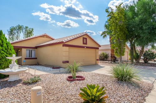 16526 158th Ave, Sun City, AZ