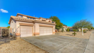 1060 Horseshoe Dr, Chandler, AZ