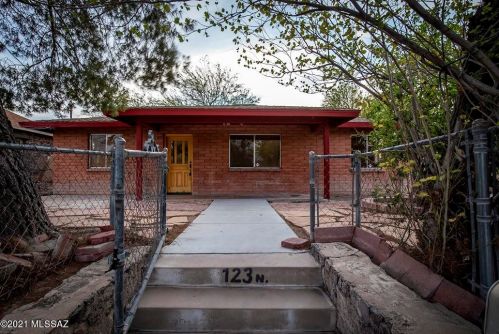 123 1st Ave, Tucson, AZ