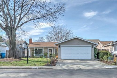 1242 Needham Dr, Vacaville, CA