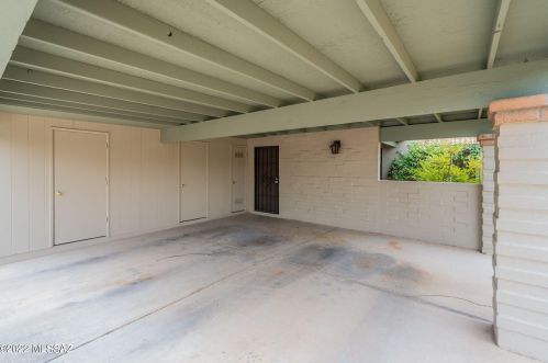 4238 La Cienega Dr, Tucson, AZ