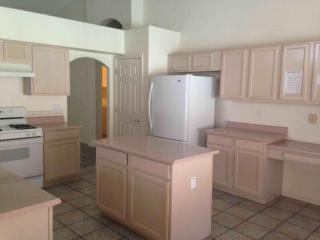 15229 17th Dr, Phoenix AZ 85045 exterior