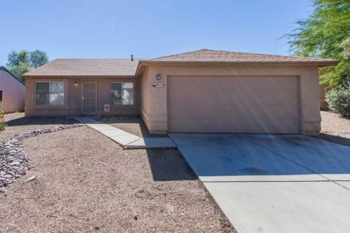 8940 Desert Aire St, Tucson AZ 85730 exterior