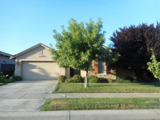 2739 Macon Dr, Sacramento, CA