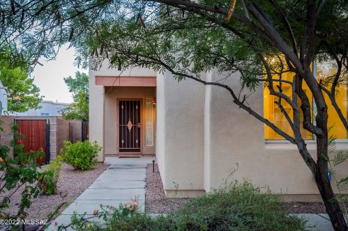 8878 Desert Lily Pl, Tucson, AZ